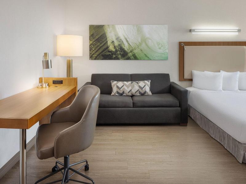 SpringHill Suites Orange Beach at The Wharf image