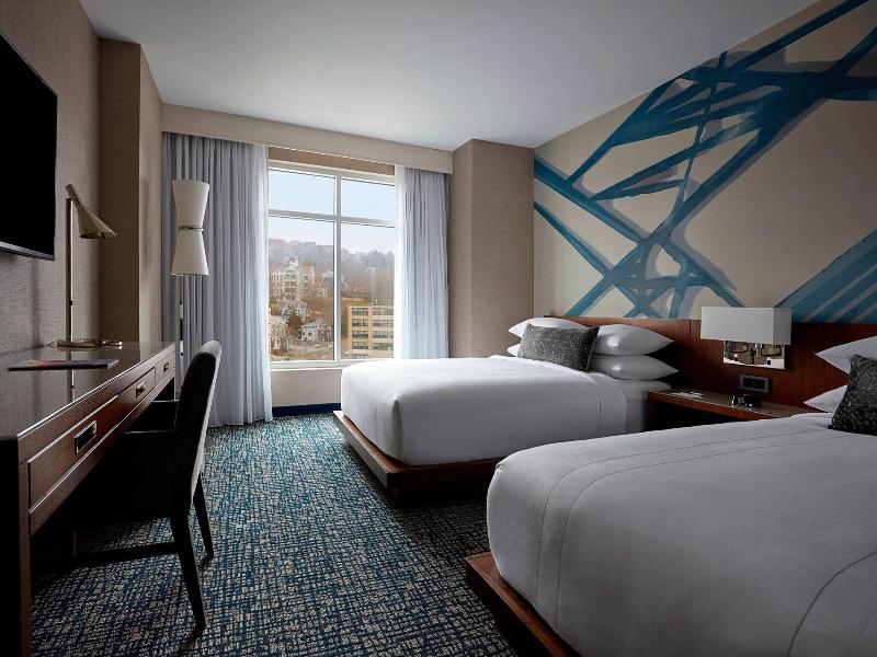 Ithaca Marriott Downtown on the Commons image
