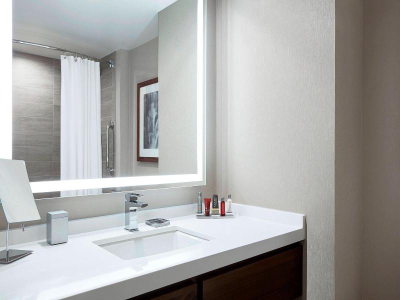 Ithaca Marriott Downtown on the Commons image