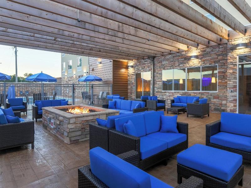 Fairfield Inn & Suites Alexandria