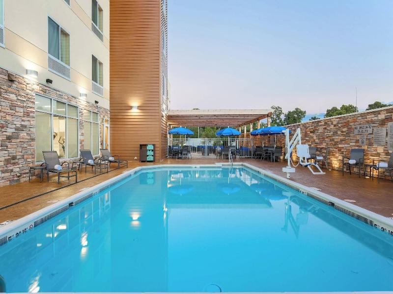 Fairfield Inn & Suites Alexandria