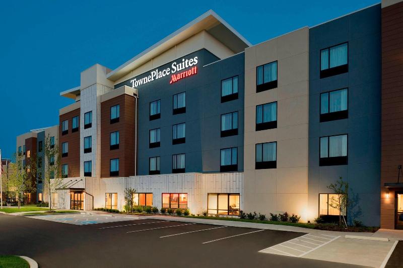 TownePlace Suites Pittsburgh Airport/Robinson Town image