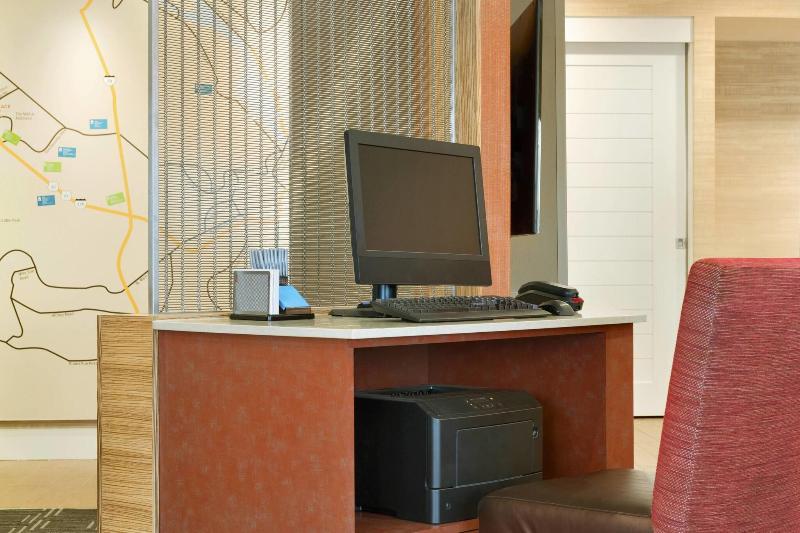 TownePlace Suites Pittsburgh Airport/Robinson Town image