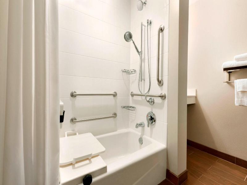 TownePlace Suites Pittsburgh Airport/Robinson Town image