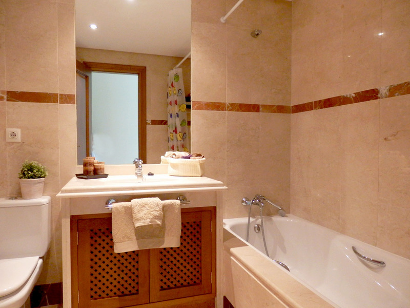 Apartment in Estepona, Malaga 101510 — photo 2