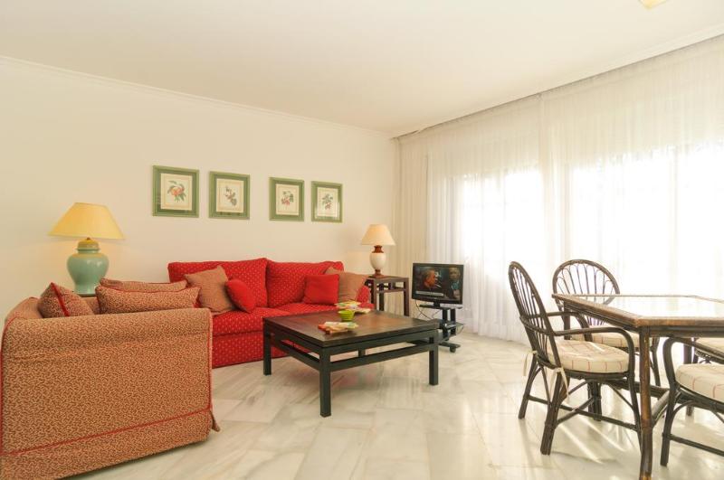 Apartment in Marbella 100628 — photo 2
