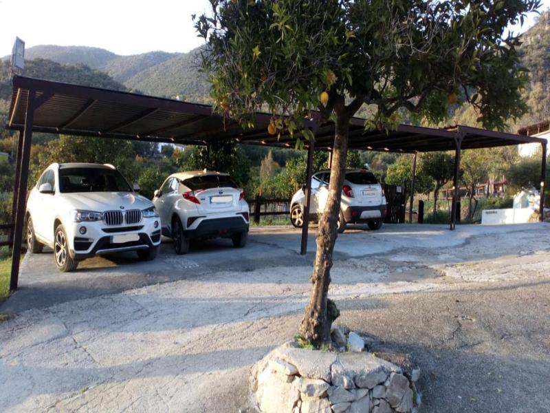 Villa Carretera Ubrique-El Bosque, KM. 5  No.1 image