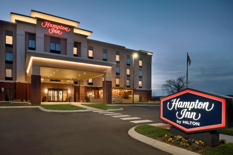 Hampton Inn Spring Hill, TN image