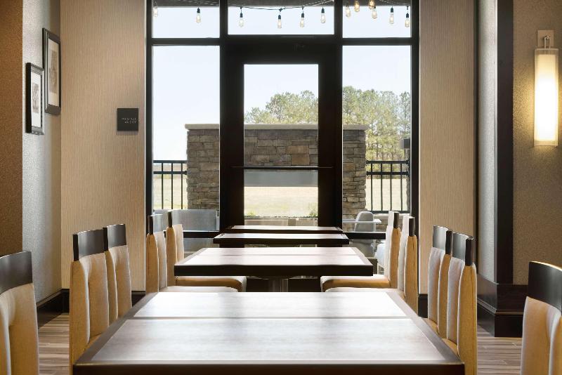 Hampton Inn Spring Hill, TN image