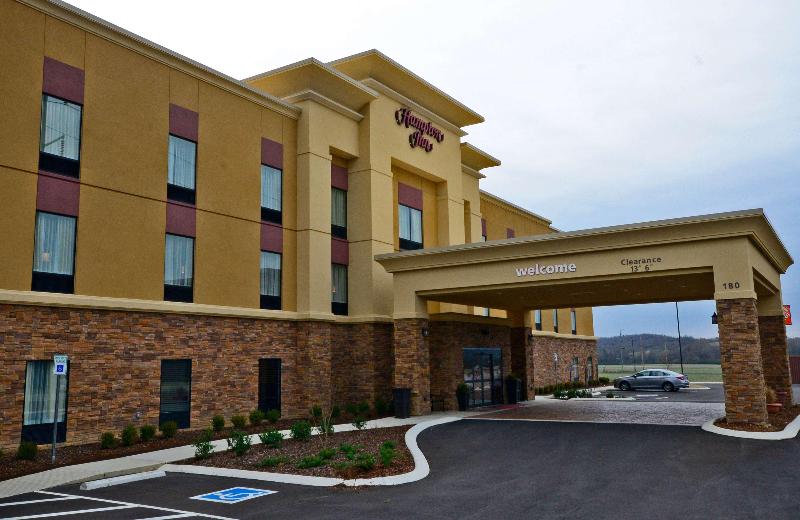 Hampton Inn Pulaski image
