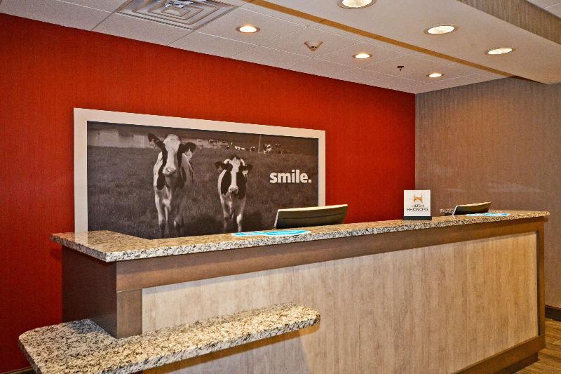 Hampton Inn Pulaski image