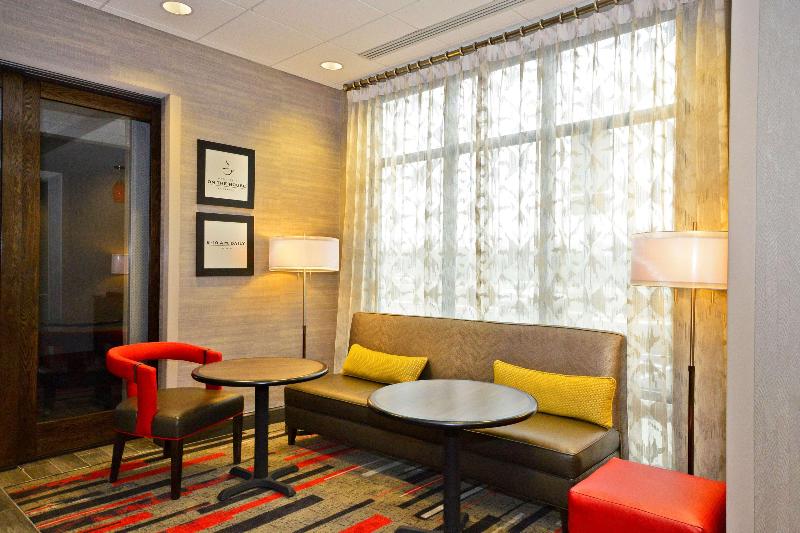 Hampton Inn Pulaski image