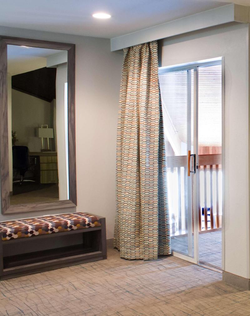 Baymont by Wyndham Maumee Toledo image