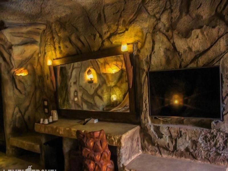 Caves Beach Resort Hurghada image