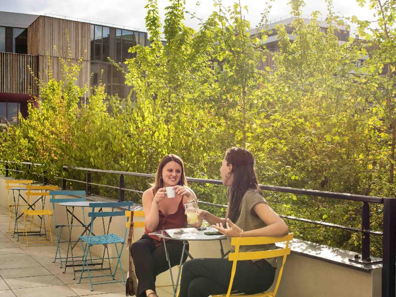 Adagio Access Colombes La Defense image