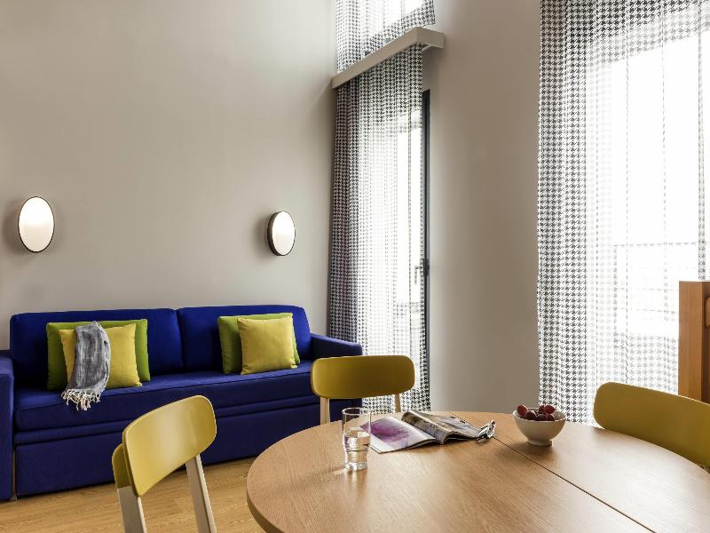 Adagio Access Colombes La Defense image