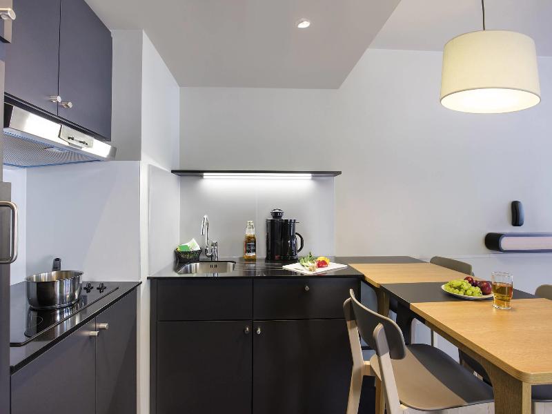 Adagio Access Colombes La Defense image