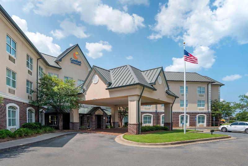Comfort Inn & Suites Northern Malbis image