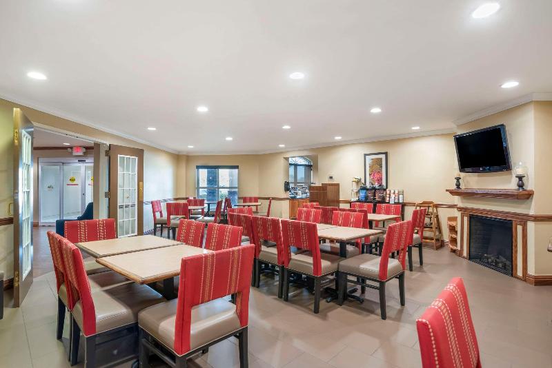 Comfort Inn & Suites Northern Malbis image
