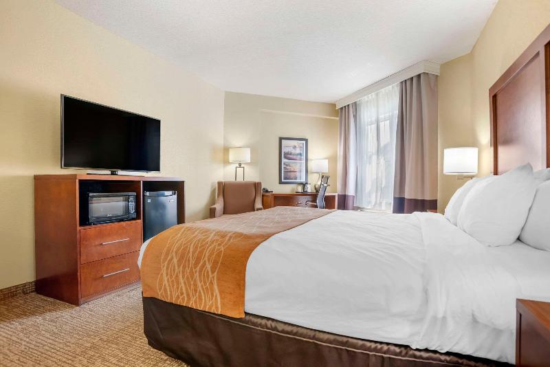 Comfort Inn & Suites Northern Malbis image