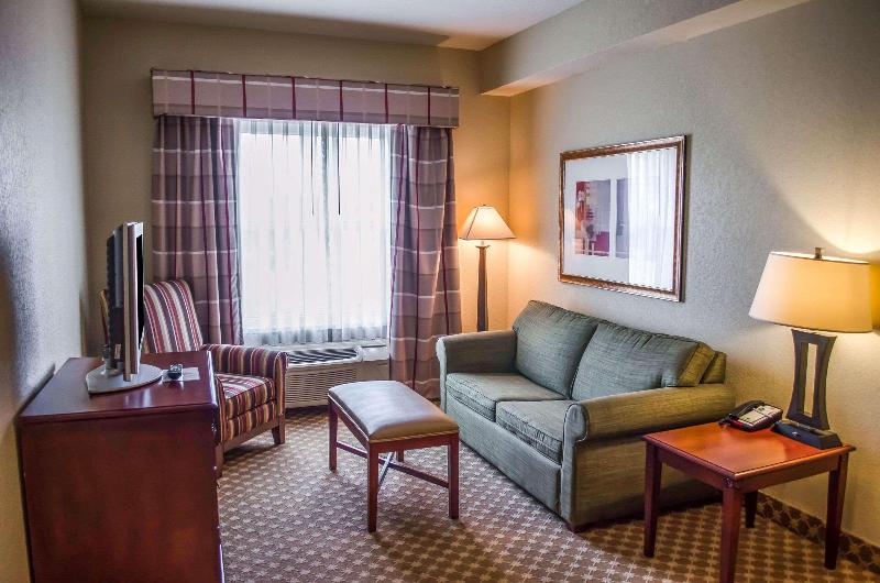Comfort Inn & Suites Northern Malbis image