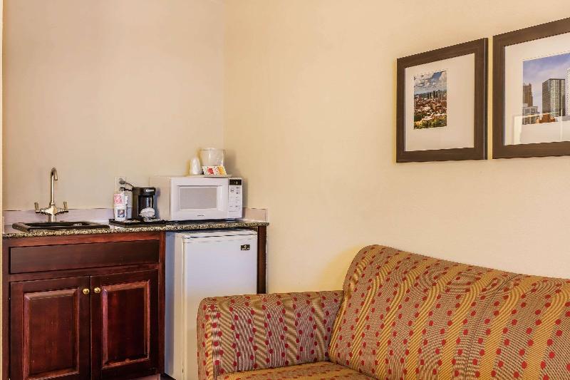 Comfort Inn & Suites Jasper Hwy 78 West image