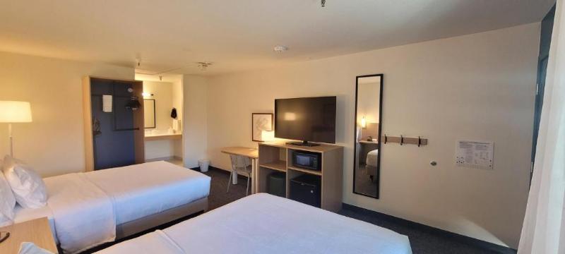 Spark by Hilton Santa Nella image