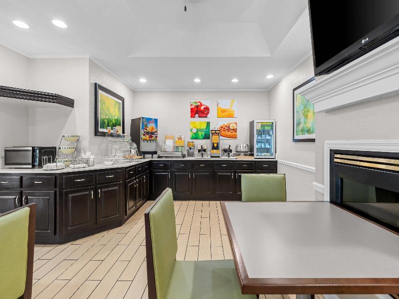 Quality Inn Lake City image