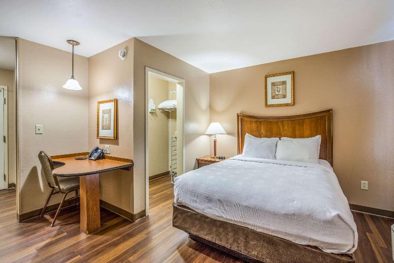 Mainstay Suites Port Saint Joe South image