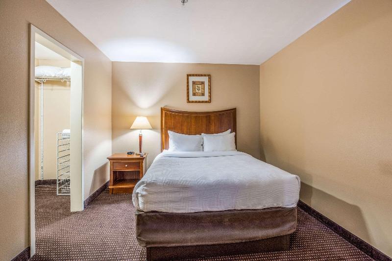 Mainstay Suites Port Saint Joe South image