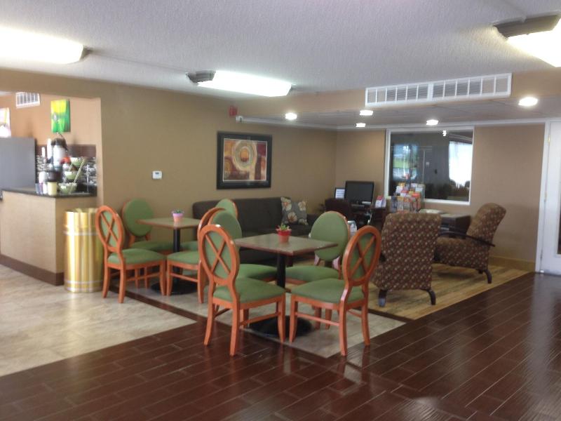 Quality Inn & Suites Horse Cave Area image