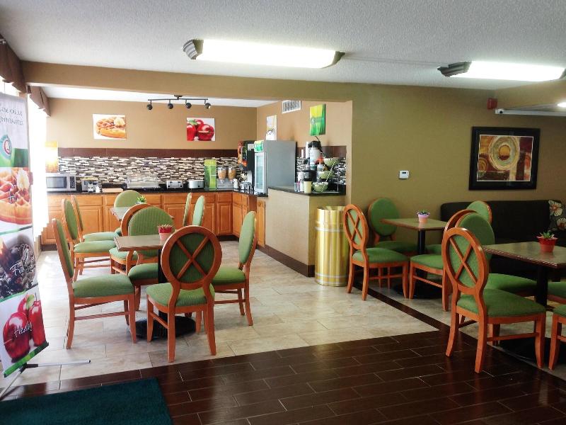 Quality Inn & Suites Horse Cave Area image