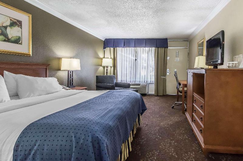 Clarion Inn Morgan City image
