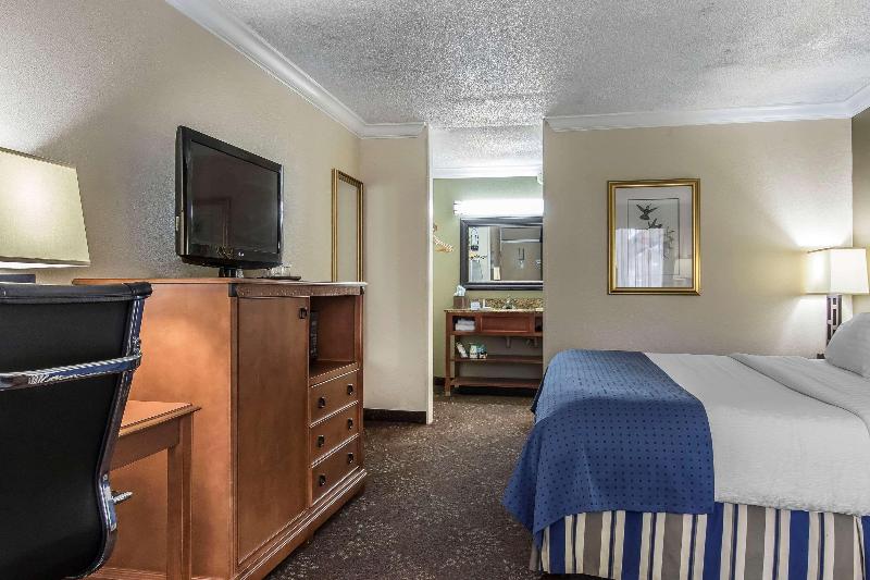 Clarion Inn Morgan City image