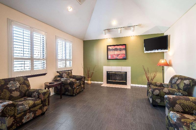 Quality Suites Hunt Valley