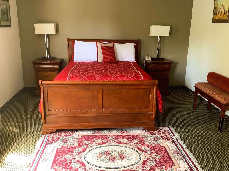 Econo Lodge Rockville image 2