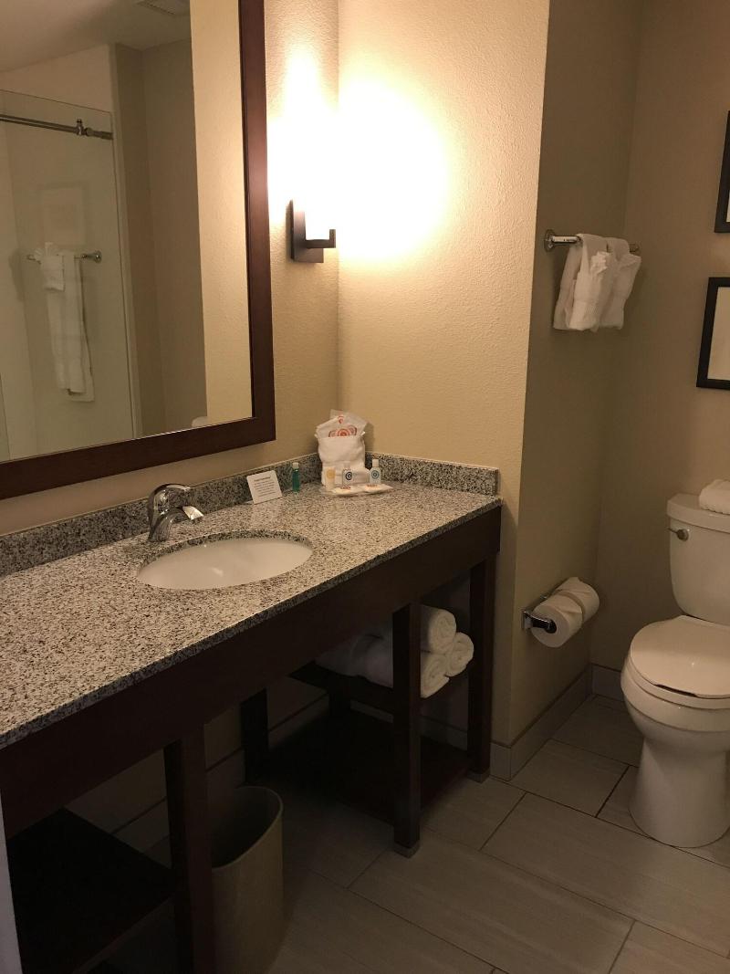 Comfort Suites Dodge City image