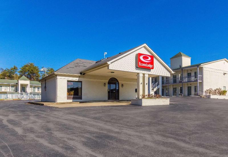Econo Lodge Corbin Area image