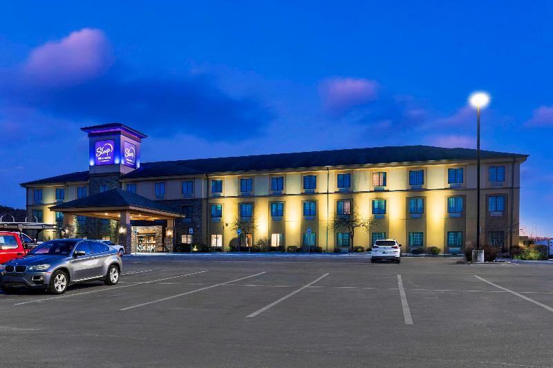 Sleep Inn & Suites Cumberland-Lavale image