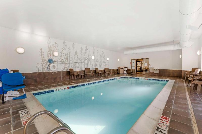 Sleep Inn & Suites Cumberland-Lavale image