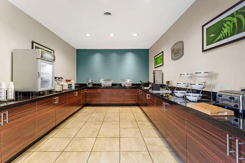Sleep Inn & Suites Cumberland-Lavale image