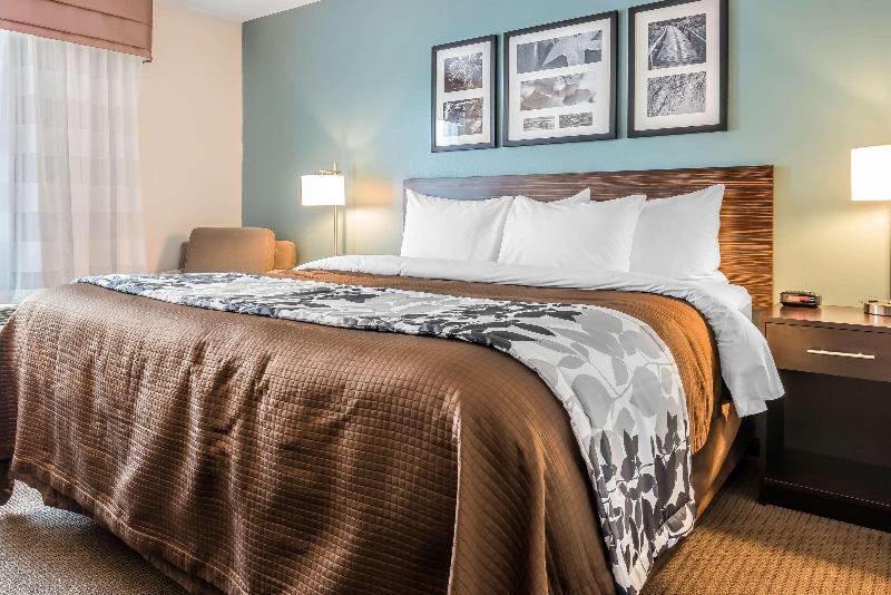 Sleep Inn & Suites Cumberland-Lavale image