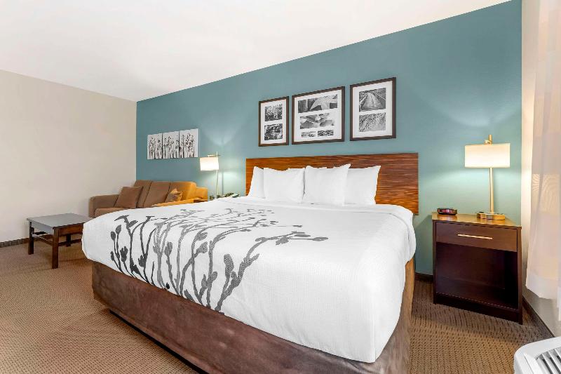 Sleep Inn & Suites Cumberland-Lavale image