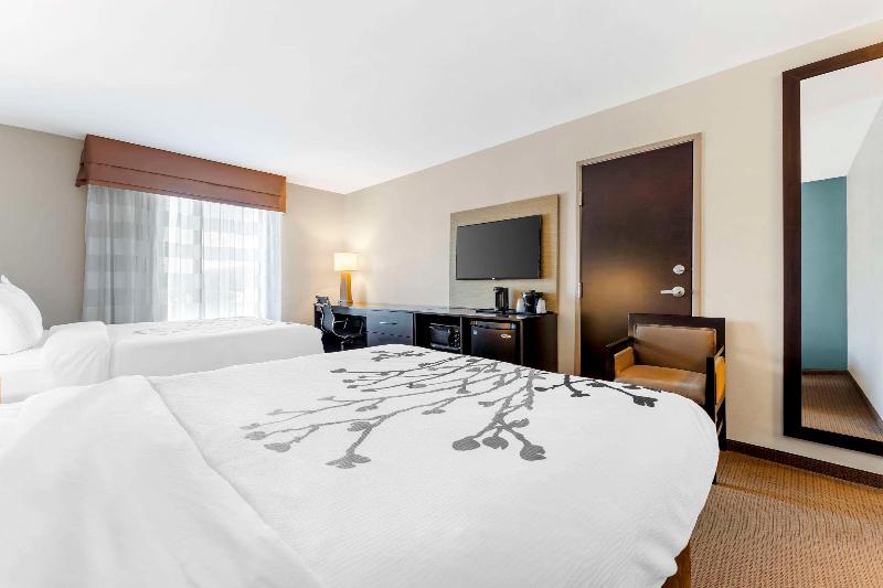 Sleep Inn & Suites Cumberland-Lavale image
