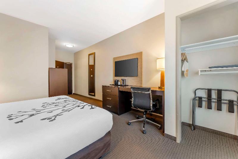 Sleep Inn & Suites Cumberland-Lavale image