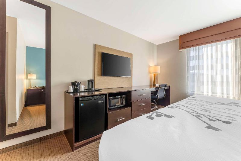 Sleep Inn & Suites Cumberland-Lavale image