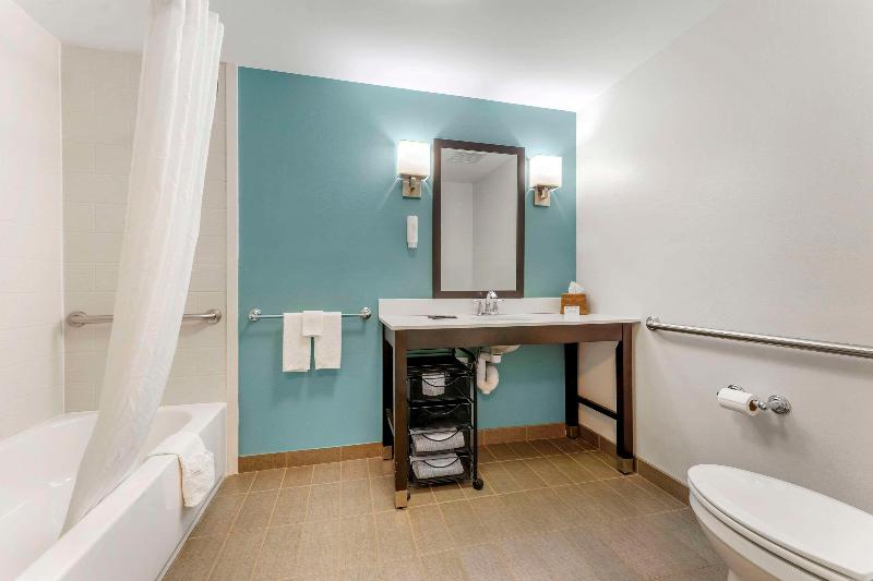 Sleep Inn & Suites Cumberland-Lavale image