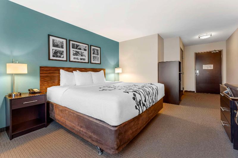Sleep Inn & Suites Cumberland-Lavale image
