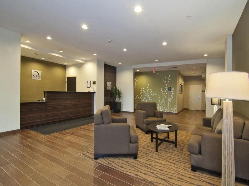 Sleep Inn & Suites Marshall Area image