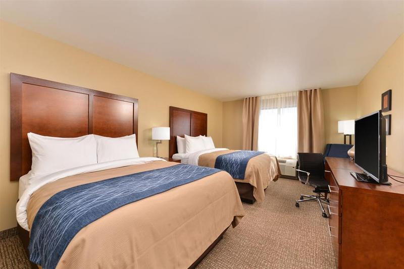 Comfort Inn & Suites Mandan  Bismarck image